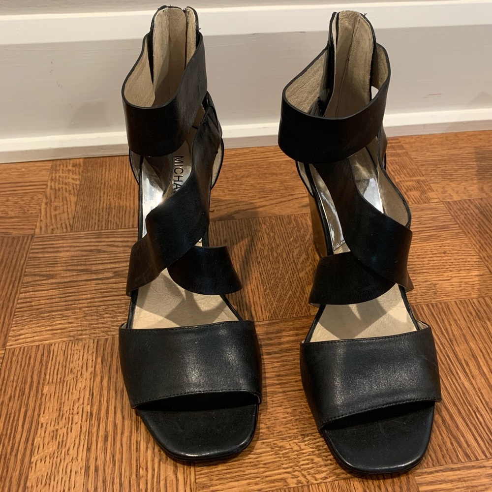 Micheal Kors sandals